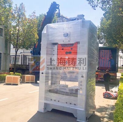 Schneider Electric SMC Pneumatic 24KW Foil Container Making Machine For Automatic Production